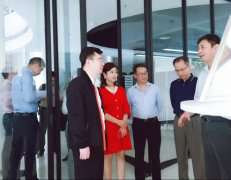 广东省工业和信息化局莅临千亿球友会官方端网站登录入口-球友会(中国)调研制造业创新中心建设情况 